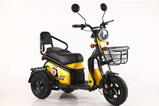 Triple Seat Electric Mobility Scooter
Tricycle - 800W Motor, 3 Speeds (10km/h, 15km/h, 25km/h) max load
300kg